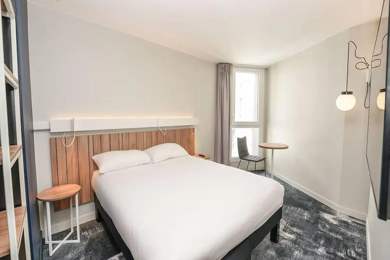 Ibis Gare Montparnasse Catalogne 호텔 파리