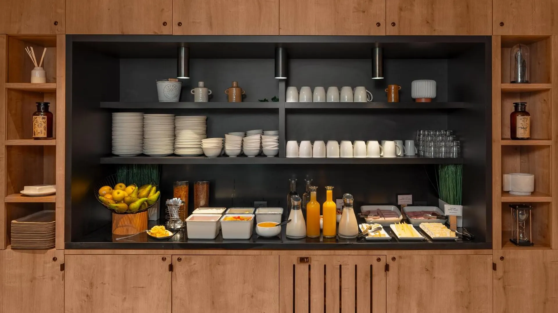 Ibis Gare Montparnasse Catalogne 호텔